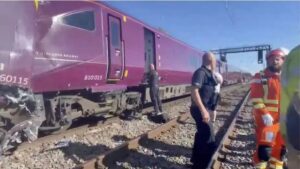 incidente treni regno unito