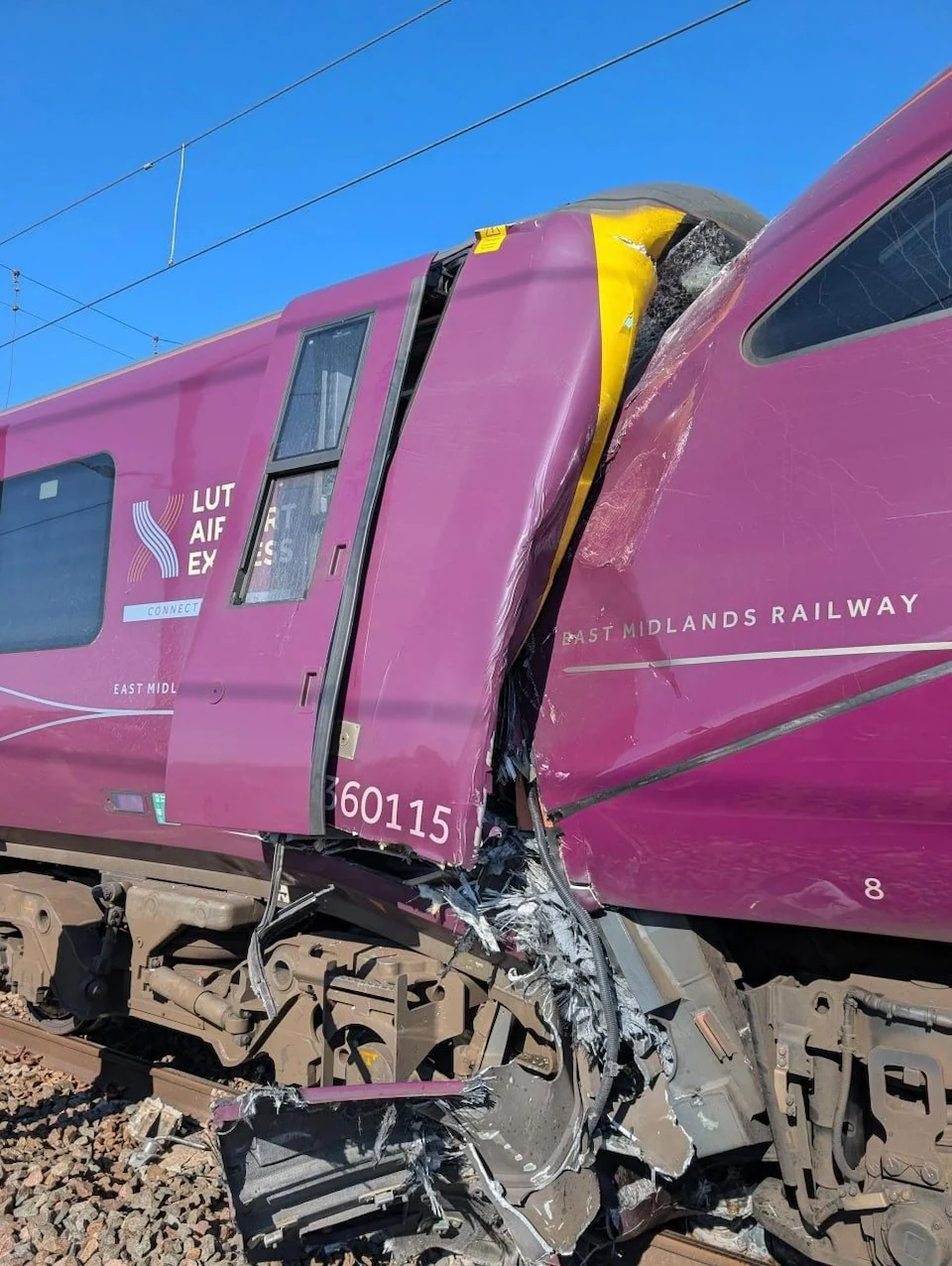 incidente treni regno unito