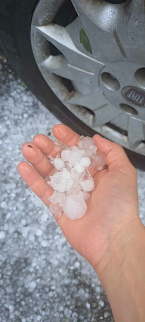 maltempo grandine Cella Monte piemonte