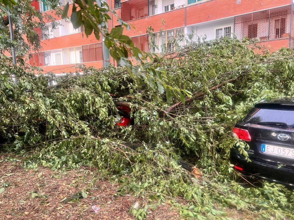 maltempo milano lombardia