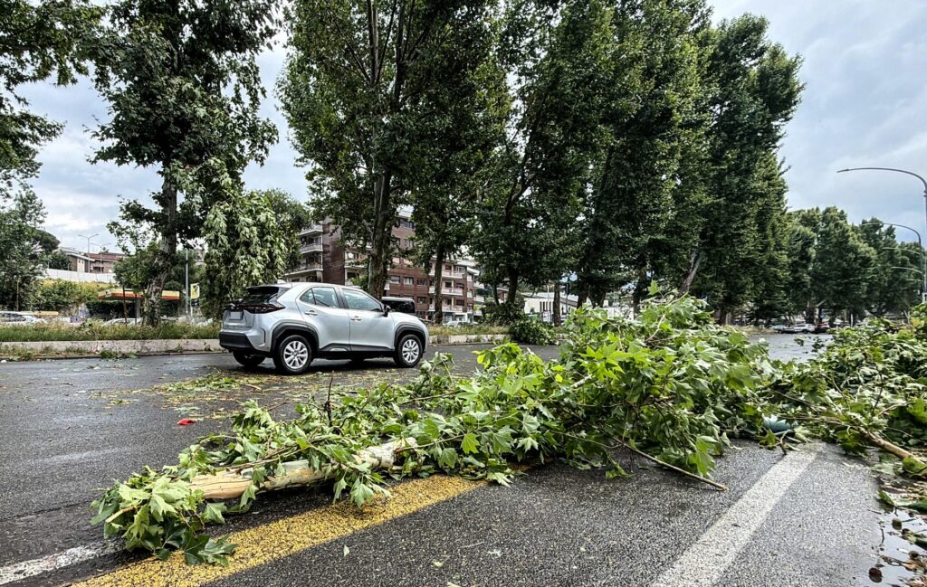 maltempo roma oggi
