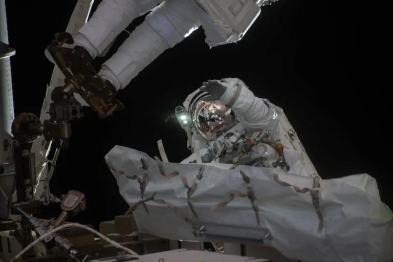 passeggiata spaziale nasa