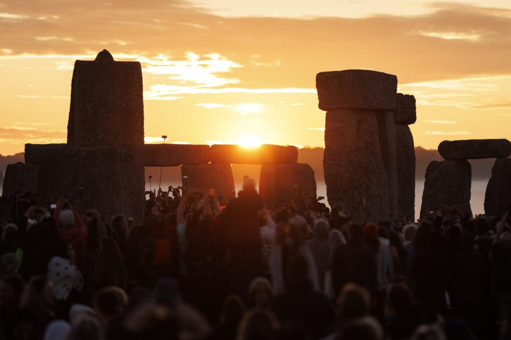 solstizio estate stonehenge