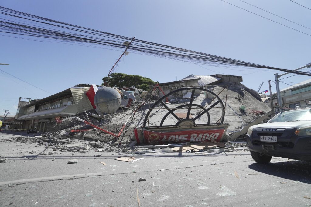 terremoto filippine oggi
