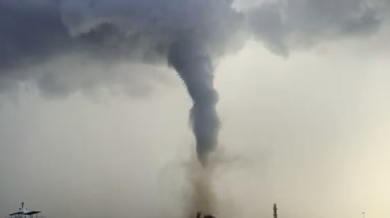 tornado india