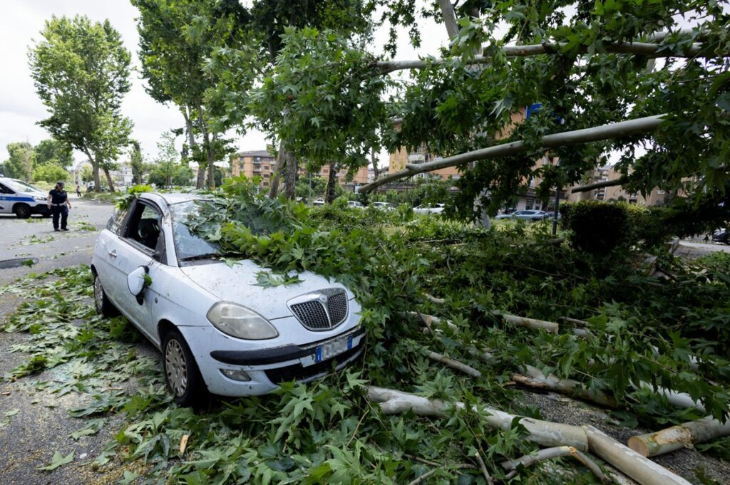 tornado roma