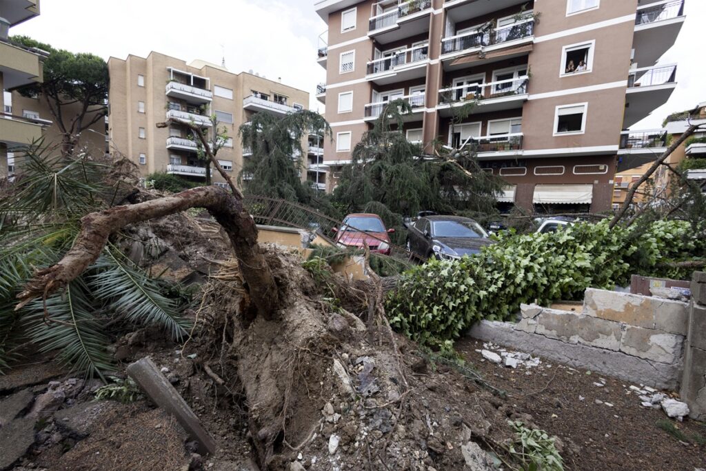 tornado roma