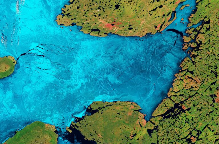 Grande Lago degli Orsi Canada