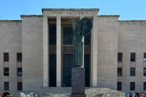 La Sapienza