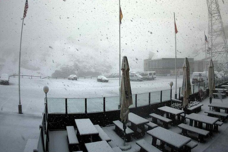 Neve Stelvio luglio