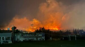 Oreokastro incendio salonicco grecia
