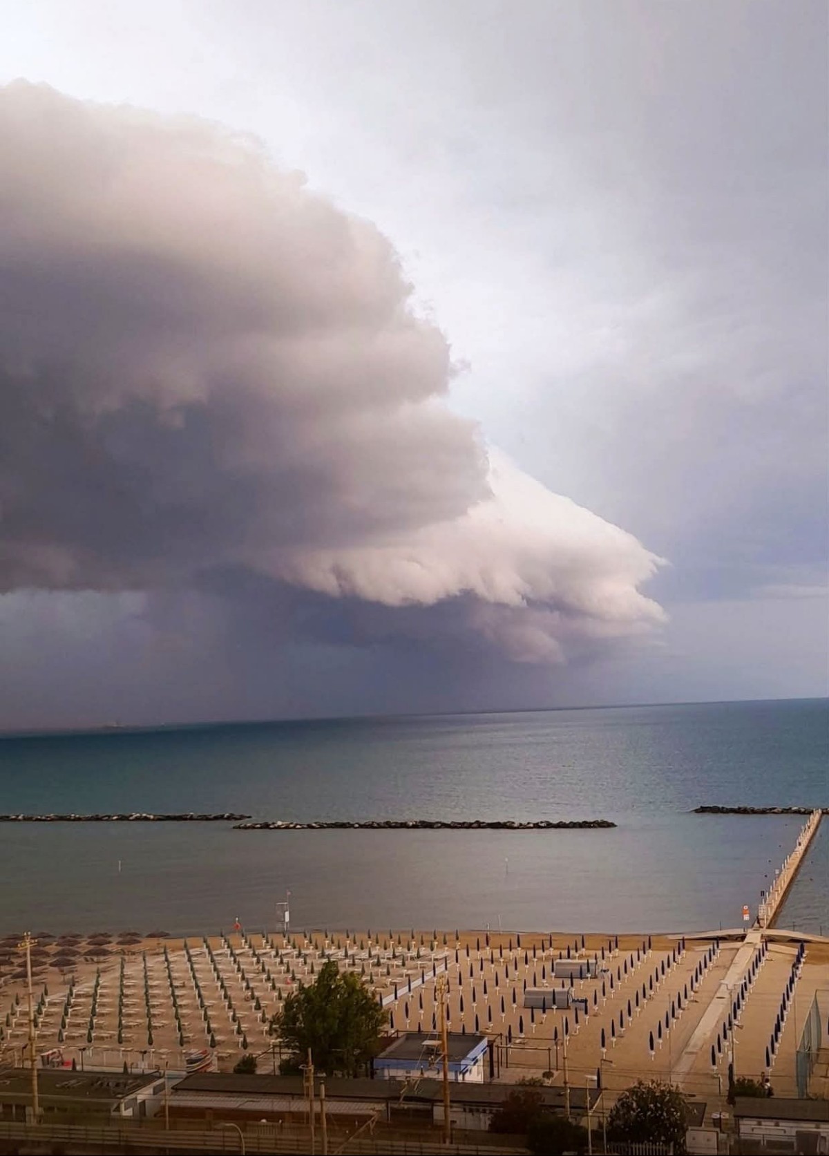 Shelf cloud Falconara 26 luglio