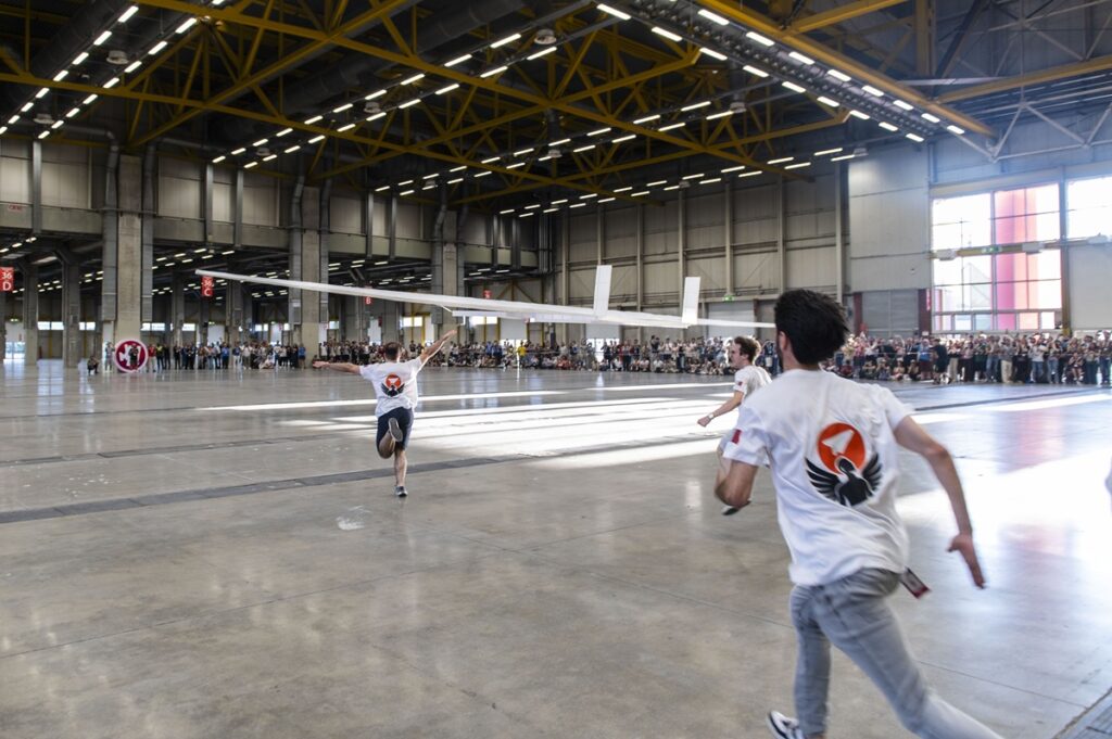 aereo carta più grande mondo