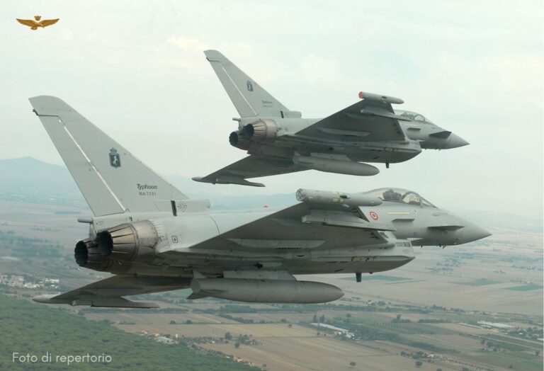 caccia eurofighter aeronautica militare