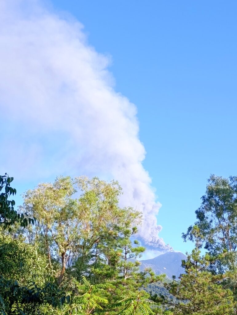 eruzione etna oggi