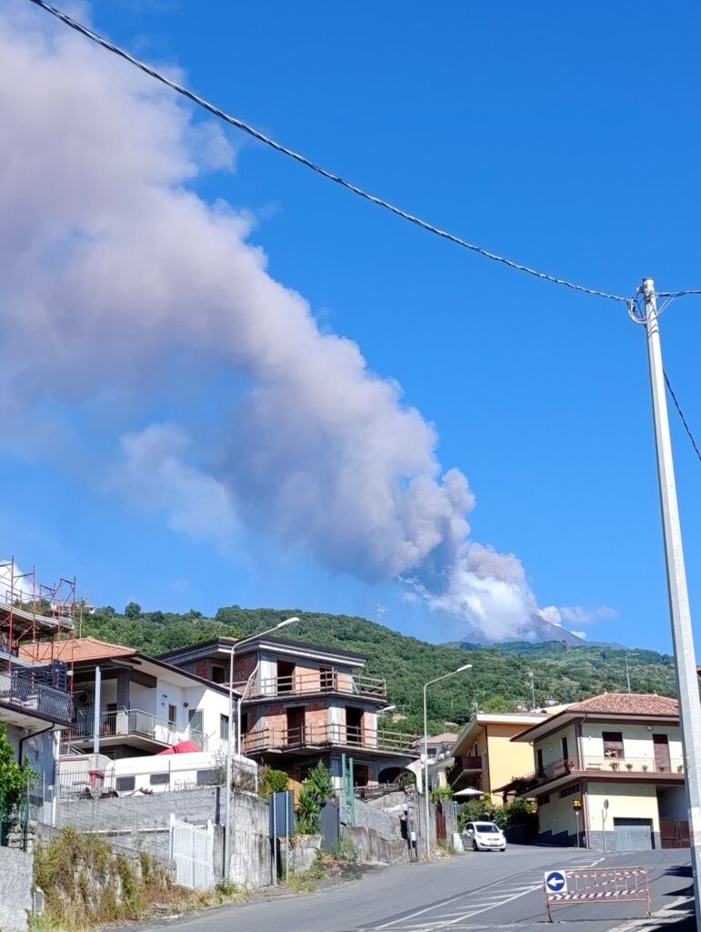 etna oggi