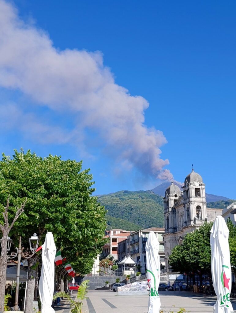 etna oggi
