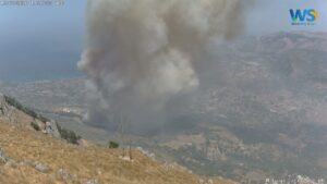 incendio carini