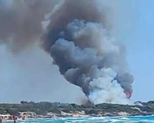 incendio gallipoli puglia