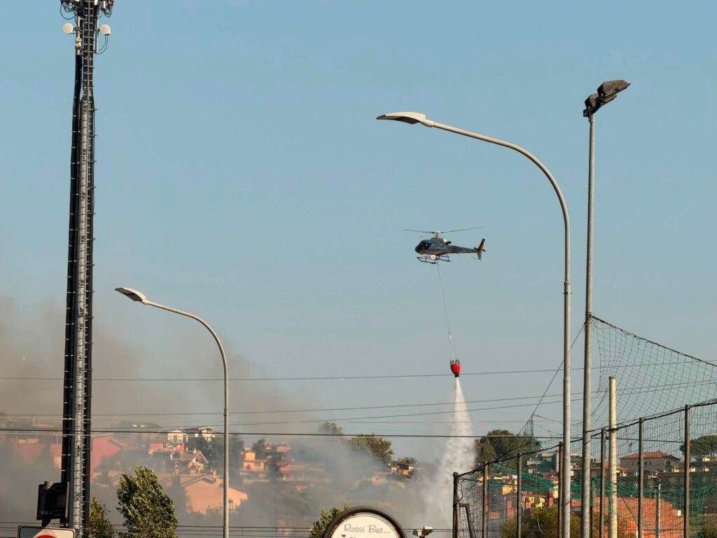 incendio monterotondo