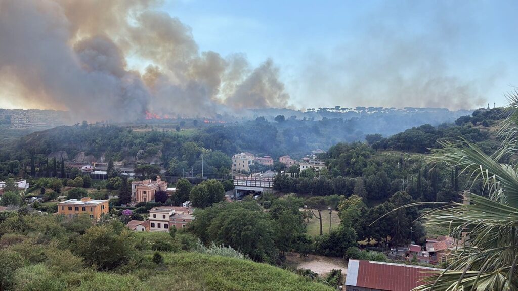 incendio roma
