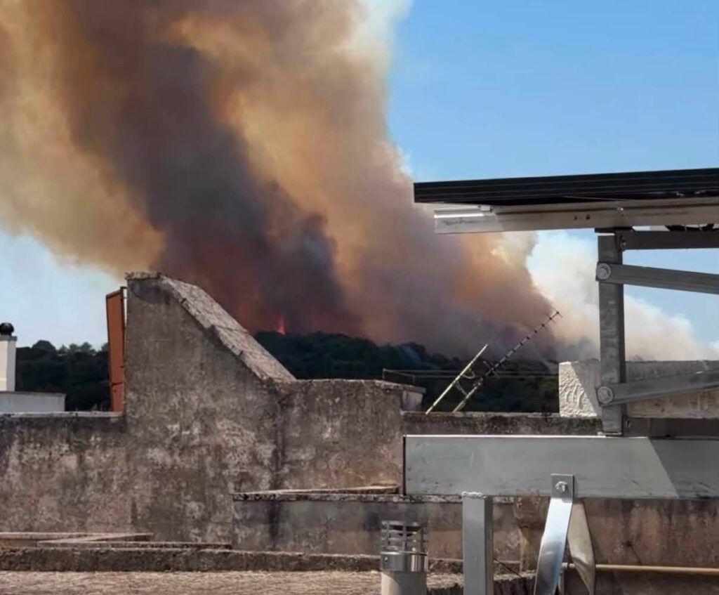 incendio ruffano puglia