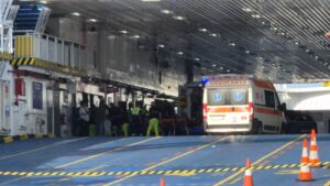 incidente traghetto Caronte & Tourist Messina