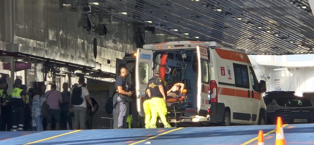 incidente traghetto Caronte & Tourist Messina