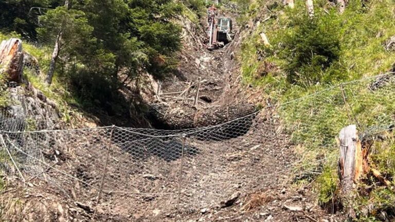 maltempo colata detriti val badia