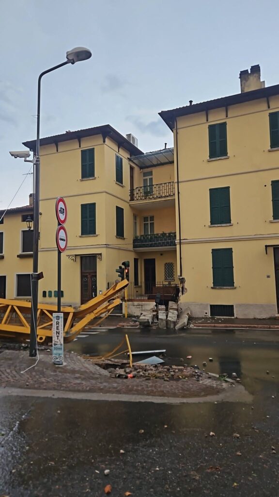 maltempo gardone riviera lombardia