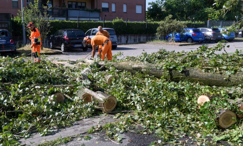 Maltempo milano lombardia