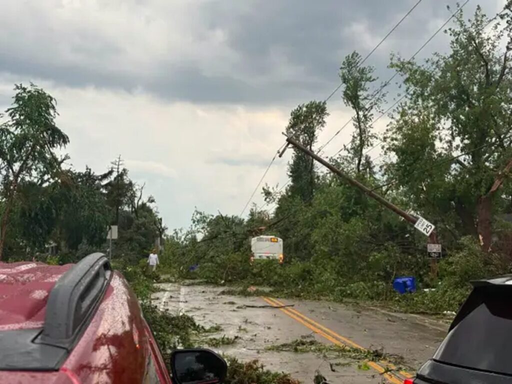 maltempo tornado wisconsin