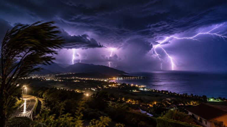 temporale fulmini notte
