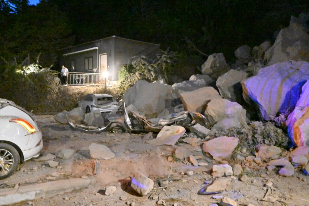 terremoto campi flegrei