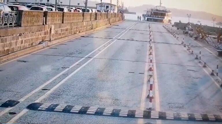 terremoto porto pozzuoli