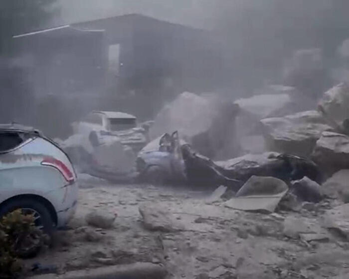 terremoto pozzuoli campi flegrei