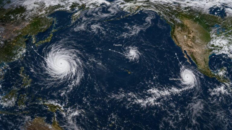 uragani simultanei oceano pacifico