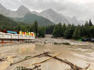 Colata di fango ad Anterselva sulla Biathlon Arena di Milano Cortina