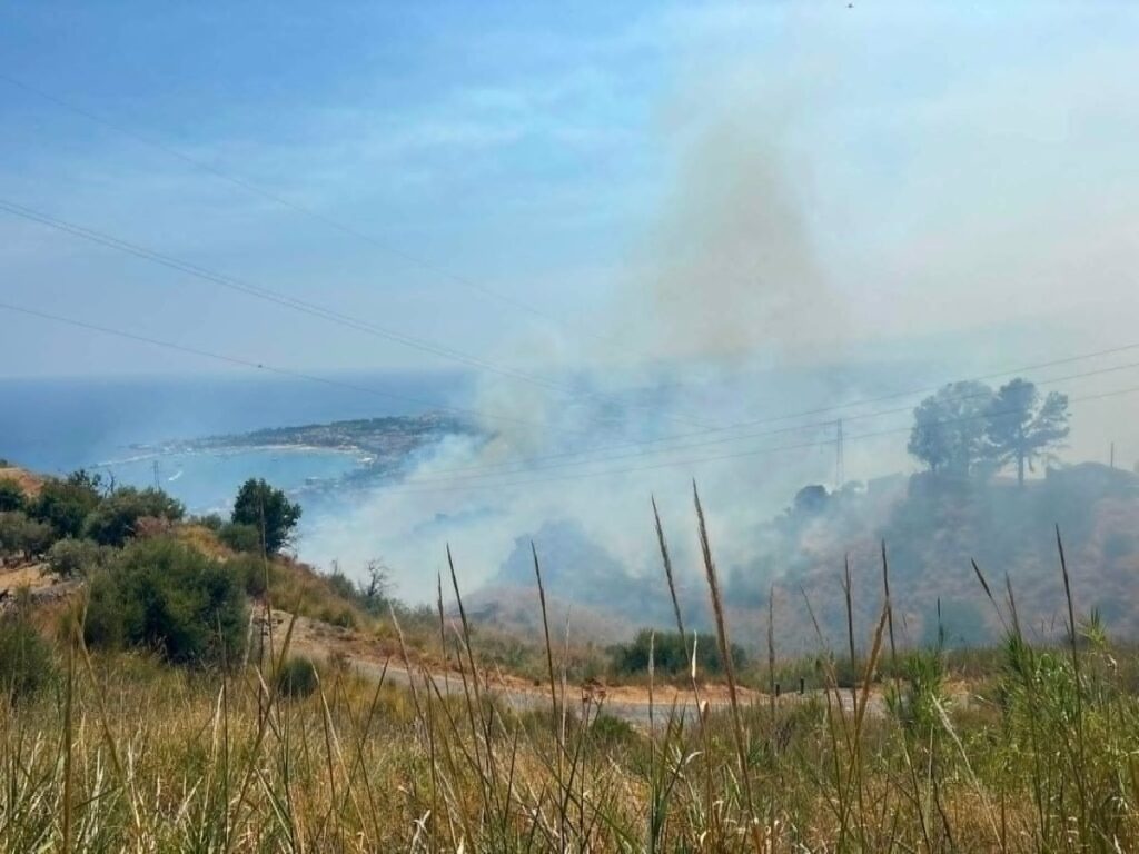 Incendio Taormina