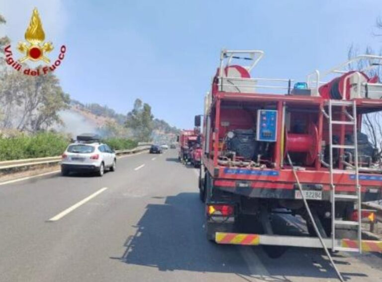 Incendio Taormina
