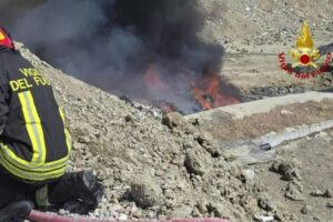 Incendio discarica