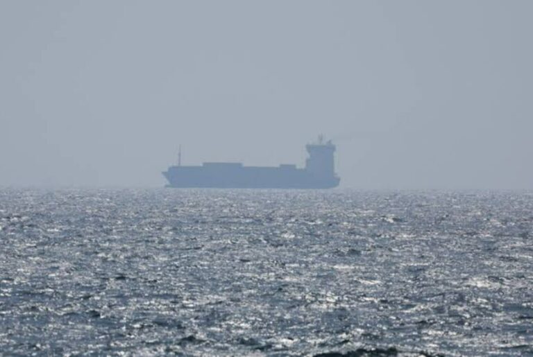 Nave container