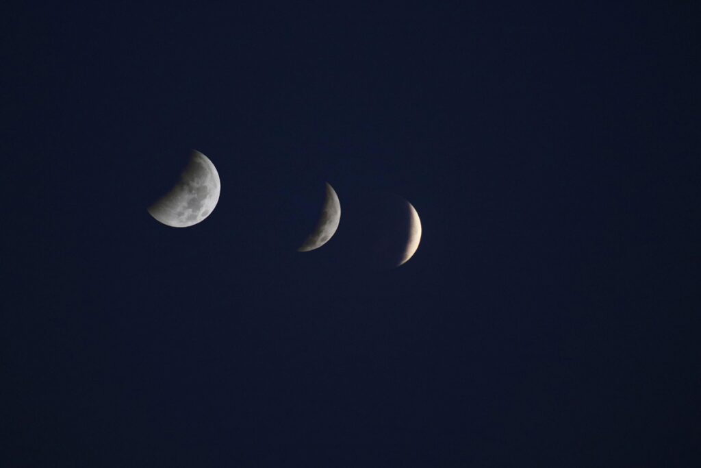 eclissi luna