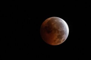 eclissi luna rossa