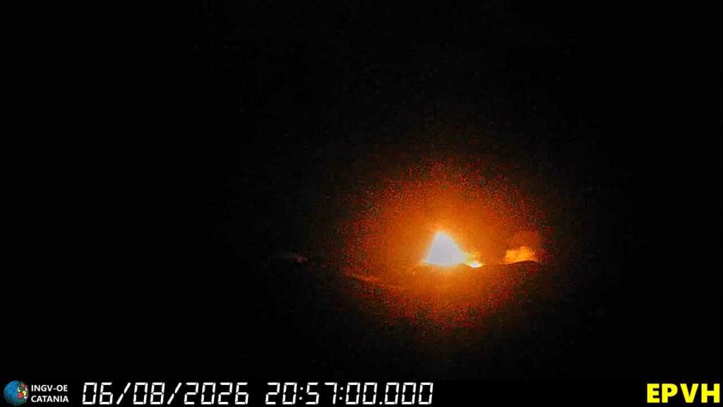 eruzione etna 6 agosto 2026