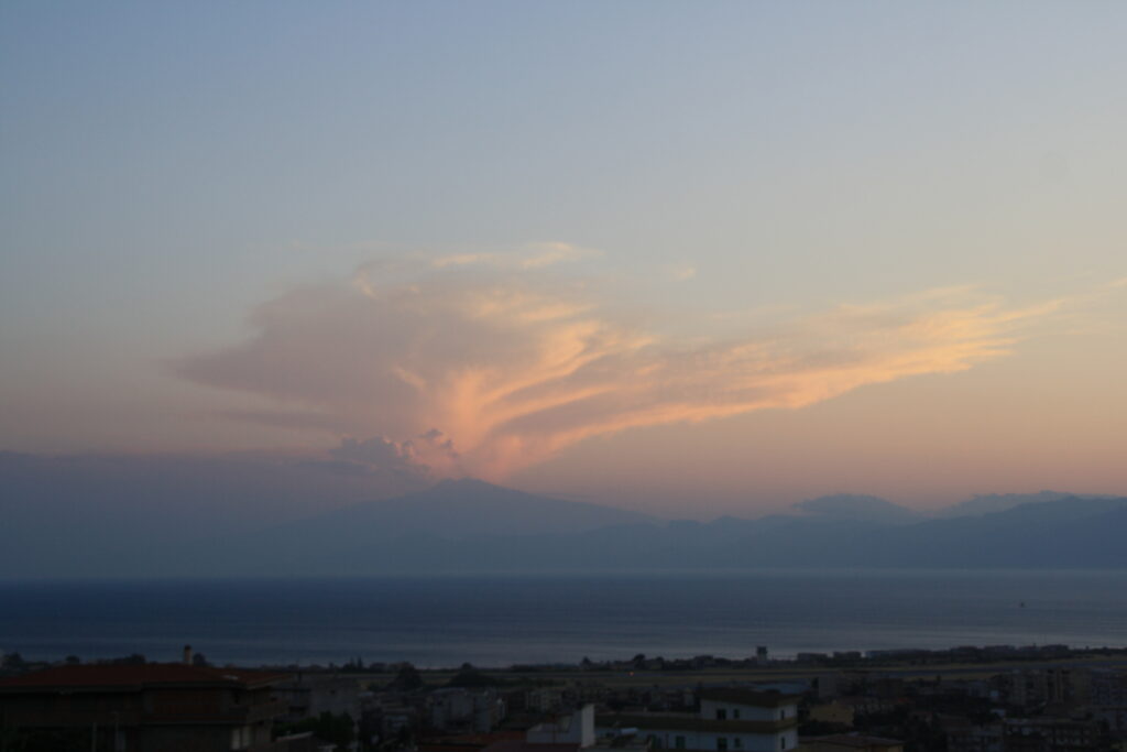 etna eruzione temporale sicilia