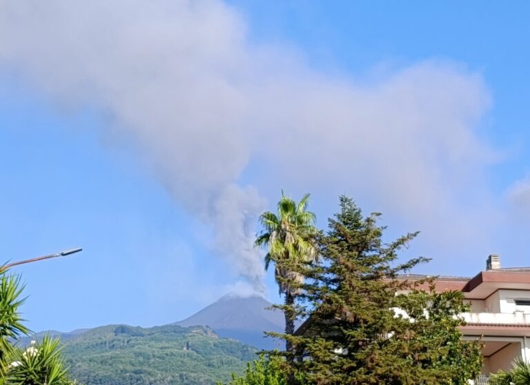 etna oggi