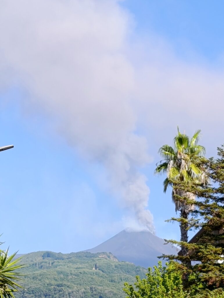 etna oggi