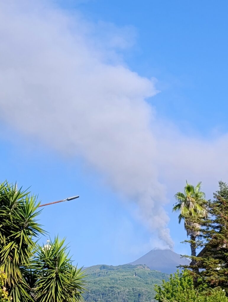 etna oggi
