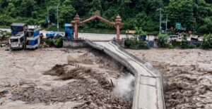 nepal alluvione tibet